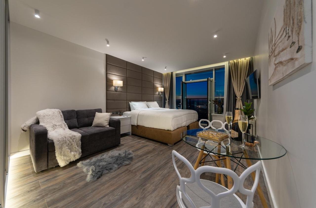 Victory-21 Luxury Apartment Center Kijev Kültér fotó